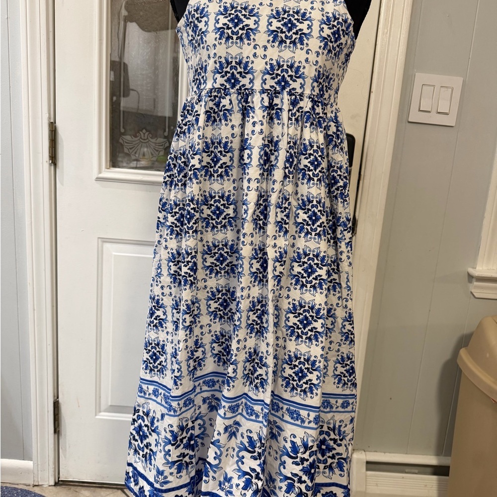 btween Floral Blue and White Midi Dress - Picture 3 of 5